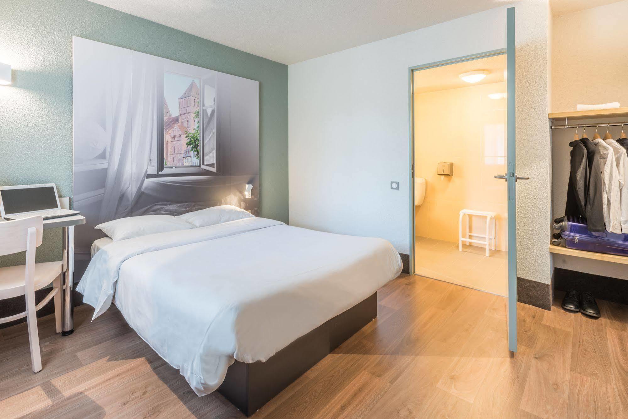 B&B Hotel Нуази-ле-Гран Екстериор снимка