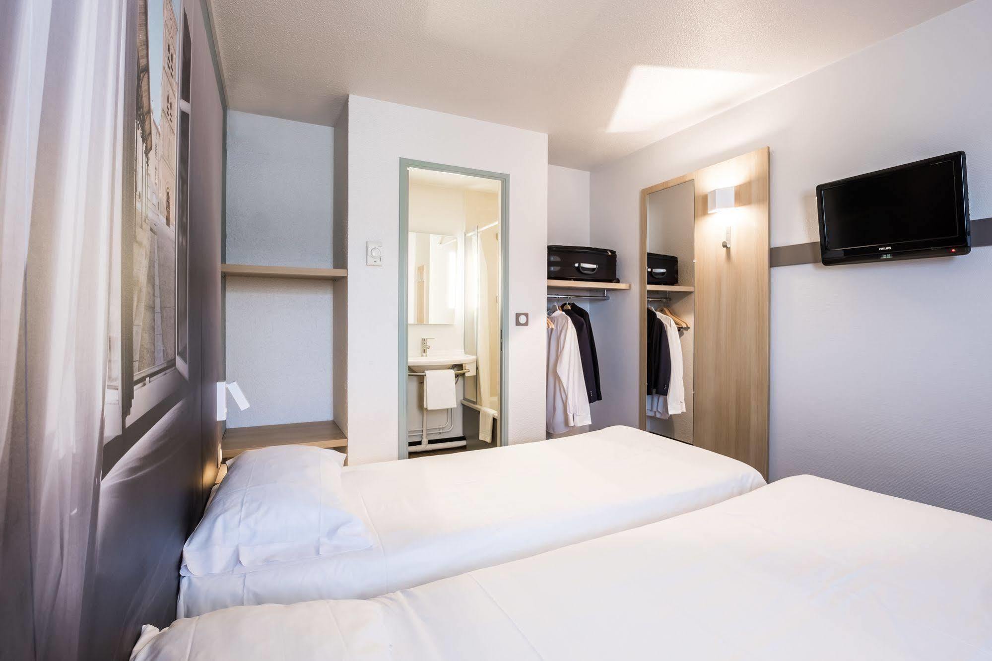 B&B Hotel Нуази-ле-Гран Екстериор снимка